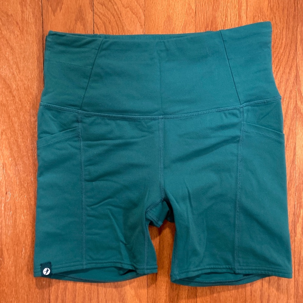Oiselle Women’s Pocket Jogger Shorts Size 4
